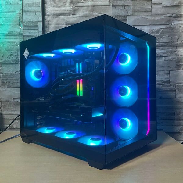 【新品ゲーミングPC】Ryzen7 7800X3D RX9070XT メモリ32GB SSD2TB 850W