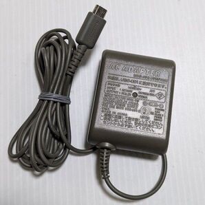 ニンテンドー純正品 DS lite ライト 充電器 ACアダプター