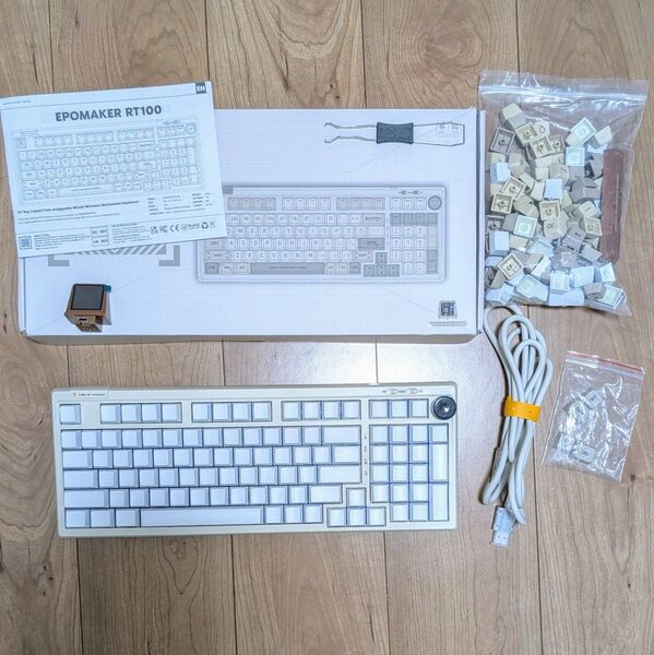 EPOMAKER RT100 ホワイトキーボード 本体 別途キーキャップ付き