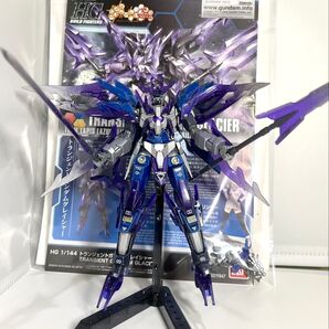 バンダイHGBF トランジェントガンダムグレイシャー・完成品