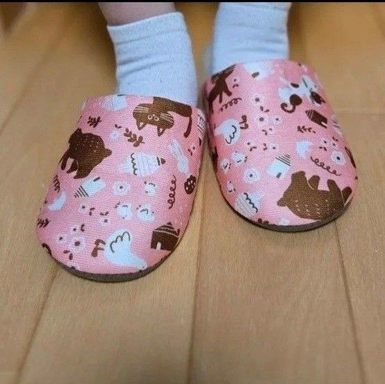 《ピンク×ブラウン》室内履き 上履き スリッパ ルームシューズ レディース Mサイズ 動物柄 かわいい 雑貨