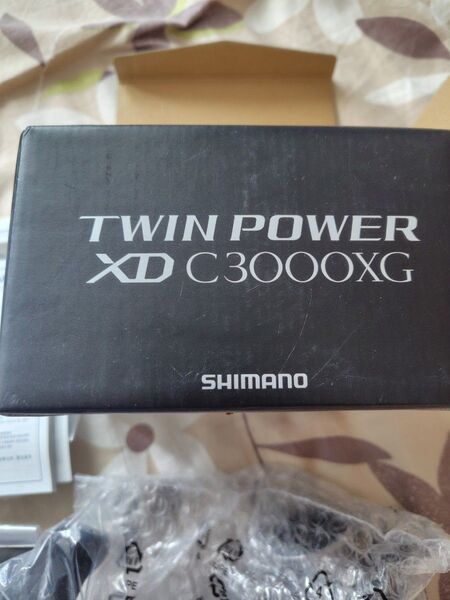 シマノ 21年式 ツインパワー xd c3000 xg シーバス 未使用