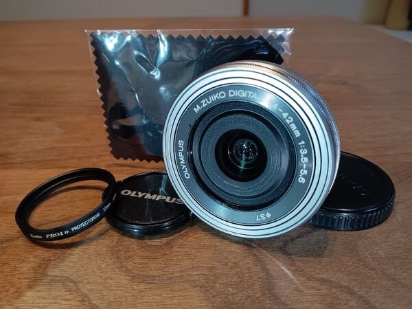 【レンズプロテクター付き】OLYMPUS M.ZUIKO ED 14-42mm F3.5 EZ 電動パンケーキレンズ