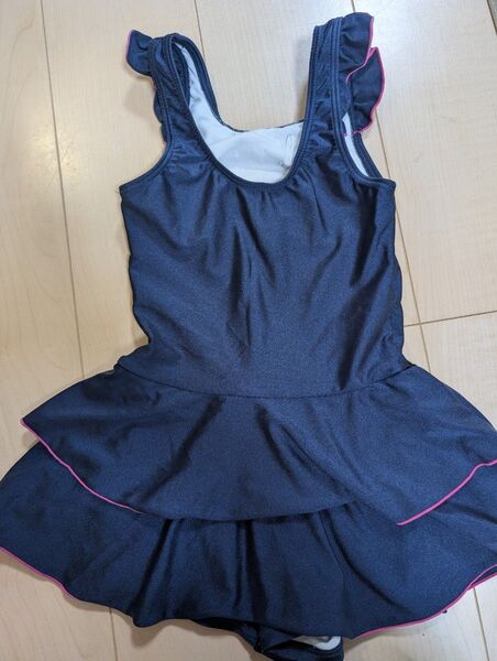女の子用水着 130 ワンピース ネイビー フリル
