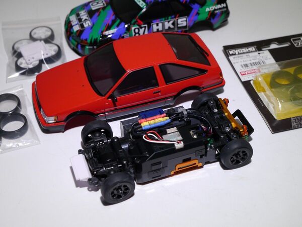 京商ミニッツAWD MA020 VE レビンAE86 シャーシ&ボディセット