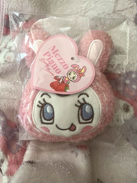 ポップアップ限定 メゾピアノ ベリエちゃん もこもこミニポーチ