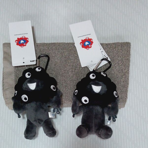 大阪万博 2種セット 黒ミャクミャク 立ち 座り ミャクミャク 黒色 カラビナ付き お顔はランダム 限定