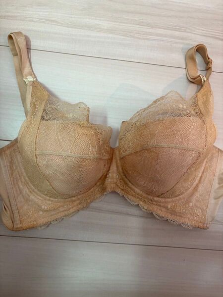 中古品!!補正下着 MARUKO 授乳ブラジャー メイルベイル