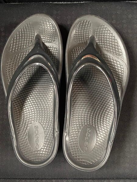 OOFOS WOMEN'S OOmega◆Black◆23cm