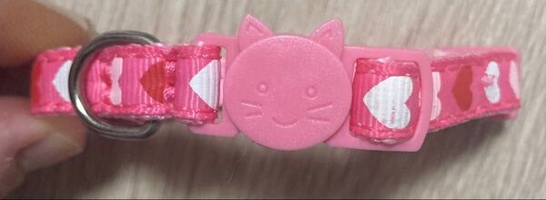可愛いハート柄のピンクの猫用首輪、調整可能 ピンク