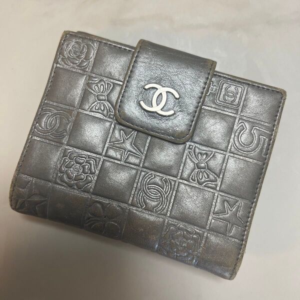 希少!!CHANEL シャネル アイコンライン ココマーク 二つ折り財布 シルバー 星柄