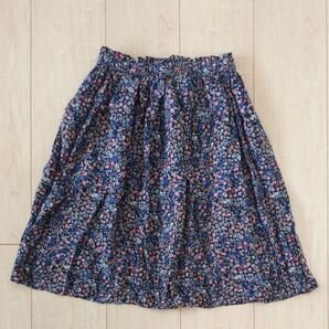 H&M エイチアンドエム スカート ひざ丈 小花柄 120 125 130cm