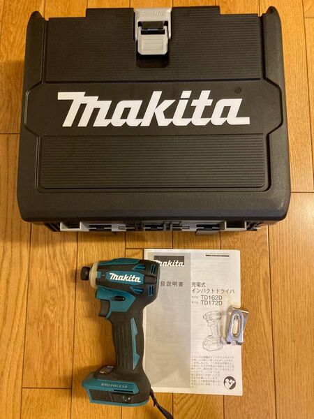 マキタ 充電式インパクトドライバ TD172D