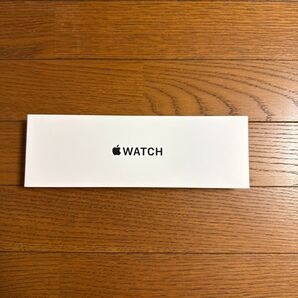 Apple Watch SE 第2世代 GPS 40mm ミッドナイトアルミニウムケースとミッドナイトスポーツバンド M/L