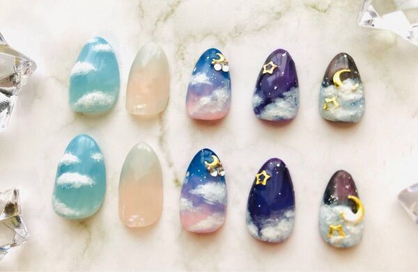 **ゆめわた雲、おやすみお月様**ハンドメイド夜空ネイルチップ 10個セット 夢かわ ゆめかわ 量産型 地雷系