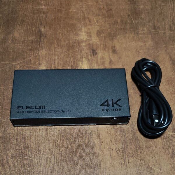 エレコム HDMI切替器 (セレクター) 3入力1出力 4K60Hz 選べる自動・手動切替機能 DH-SW4KB31/E