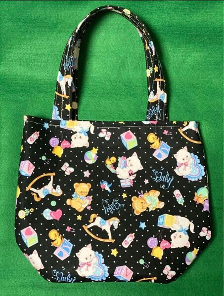 ハンドメイド 猫&クマさん柄トートバック