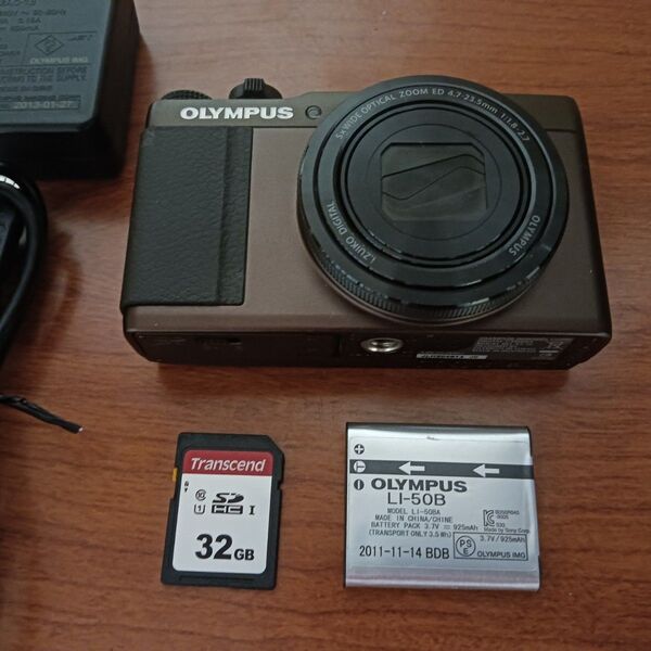 Olympus stylus xz-10 コンパクトデジタルカメラ