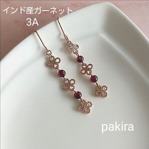 インド産ガーネット3A お花モチーフ ステンレスフック ピアス ピンクゴールドカラー