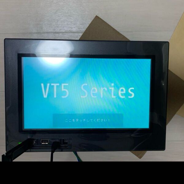 タッチパネル 新品 VT5-W10 キーエンス