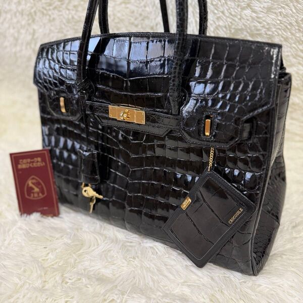 【高級】シャイニング クロコダイル ハンドバッグ トートバッグ ワニ革 クロコ カデナ 鍵 黒 ブラック エキゾチックレザー