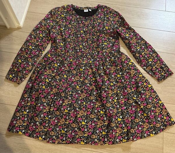 GAP KIDSワンピース新品未使用XXL 160 花柄 長袖