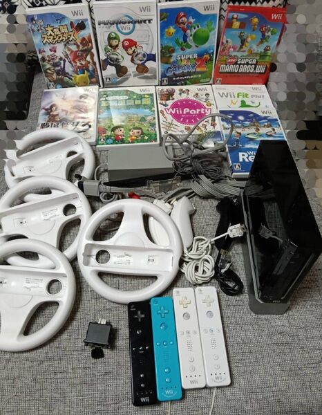 wii本体 + wiiu本体 + その他セット