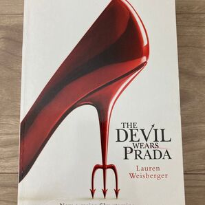 The Devil Wears Prada 洋書 ペーパーバック