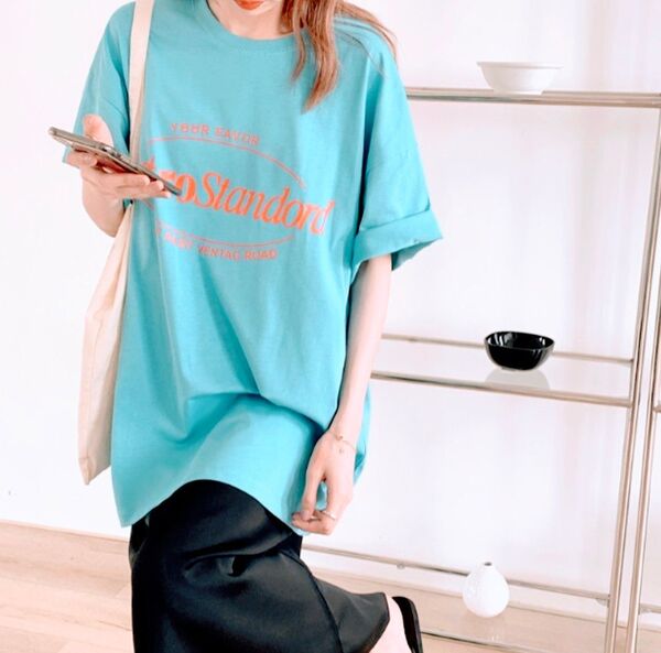 ロゴ Tシャツ グリーン系 Lサイズ 新品 韓国 ライトブルー ゆったり 半袖 カットソー プリント ins