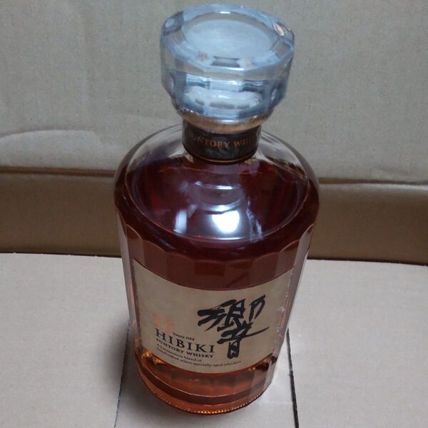 サントリー ウイスキー 響 17年 700ml 未開封 箱付き