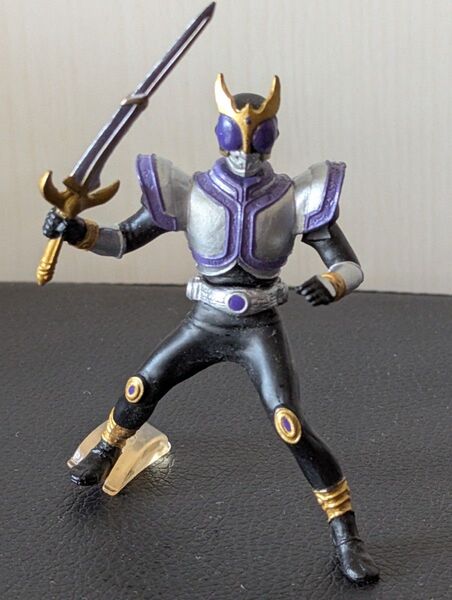 HG仮面ライダー バンダイ ガシャポン 仮面ライダークウガ タイタンフォーム