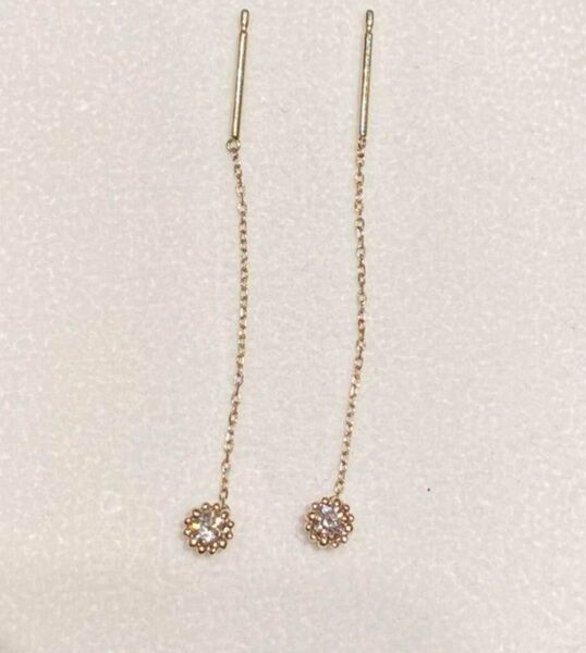 カシケイ K18ダイヤ ピアス 0.20ct ミルピアス