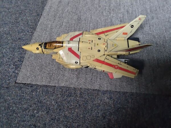 超時空要塞マクロス バルキリー VF-1J タカトク 超合金 (ジャンク)