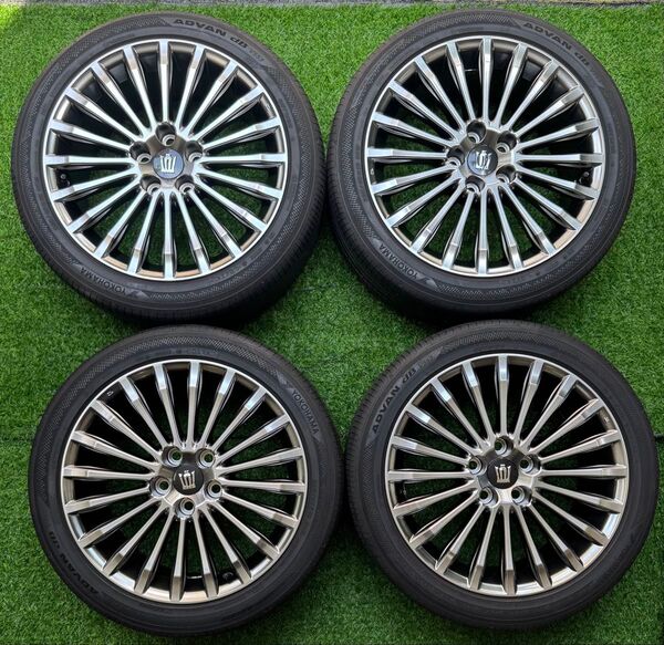 美品 220系クラウン G 純正ホイール ハイグロス 22クラウン オプション 225/45/r18 マジェスタ 210系
