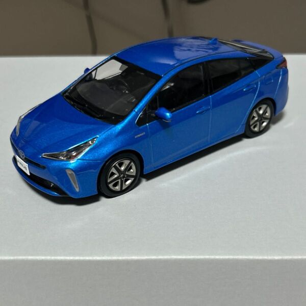 1/30 トヨタ プリウス 50系後期 ブルーメタリック カラーサンプル ミニカー