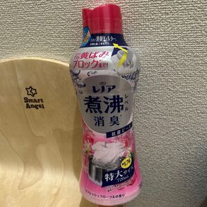 レノア煮沸消臭抗菌ビーズ リフレッシュフローラル
