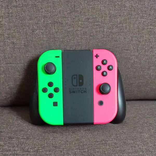 Nintendo Switch Joy-Con (L)/(R) グリーン/ピンク Joy-Con充電グリップセット