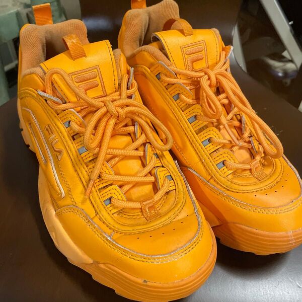 FILA フィラ ディスラプター2 プレミアム 厚底スニーカー 26.5cm