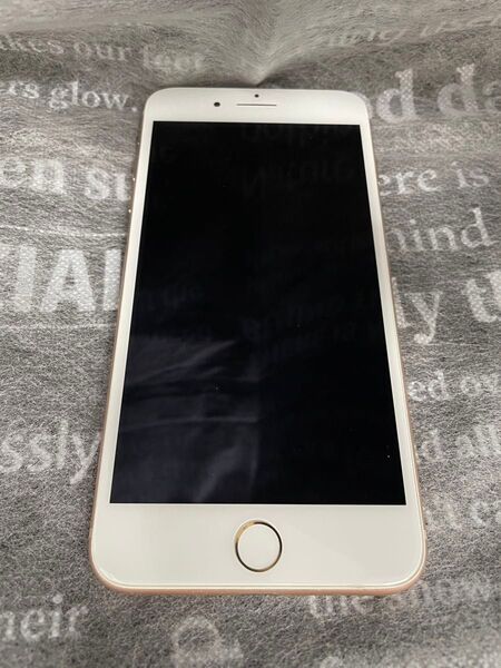 iPhone8plus 256gb SIMフリー 中古