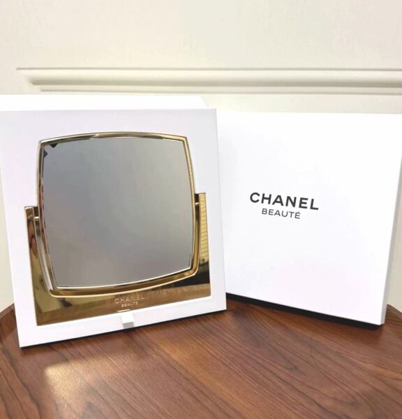 2025 最新ノベルティ CHANEL スキンケア 正規ノベルティ 卓上 ゴールドミラー 両面ミラー ギフト 非売品 上級顧客