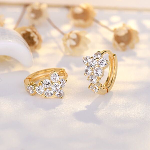 フラワー 花 小粒 CZダイヤ 12mm リング ピアス*ゴールド*