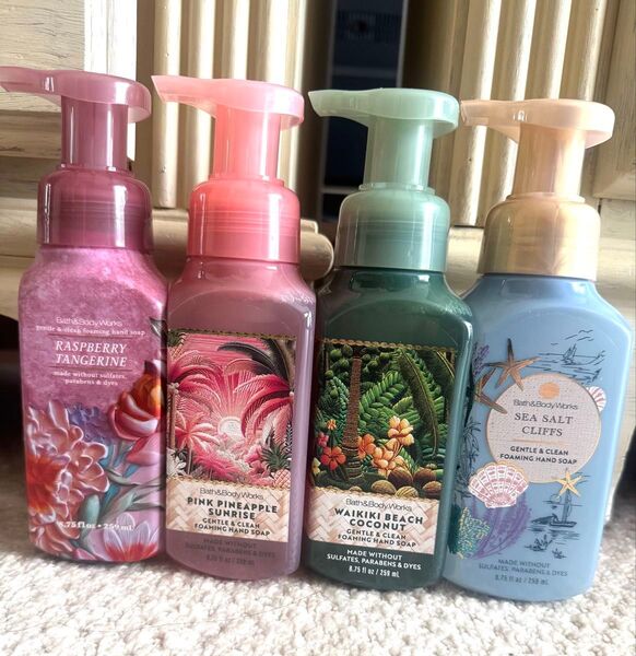 Bath & Body Works 泡ハンドソープ4本セット バス&ボディ