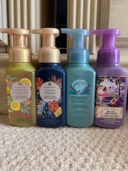 Bath & Body Works 泡ハンドソープ4本セット