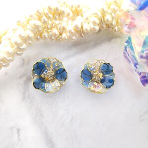 No.m46ブルー 輝きの花 ブルー ピアス イヤリング