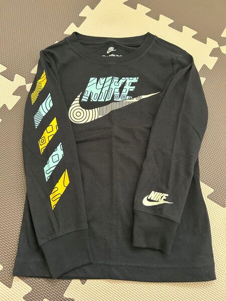 NIKE キッズ ロンT 110