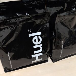 Huel Black edition ストロベリークリーム味 4袋 ヒュエル ブラックエディション