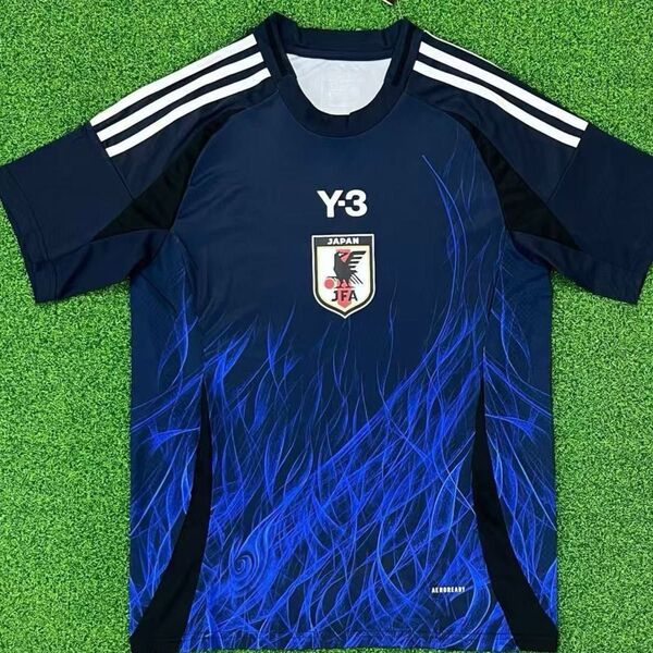 サッカー日本代表 2024 Y-3レプリカ HOME ユニフォームサイズ選べる在庫が僅かです サイズはコメントください