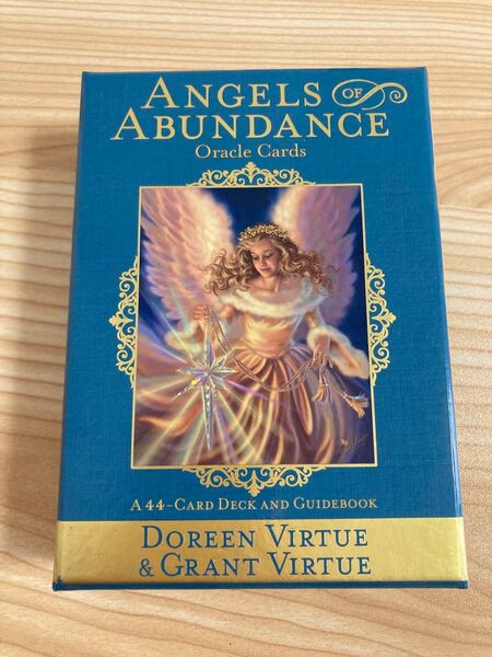 Angels of Abundance Oracle Cards エンジェルオブアバンダンスオラクルカード(英語)