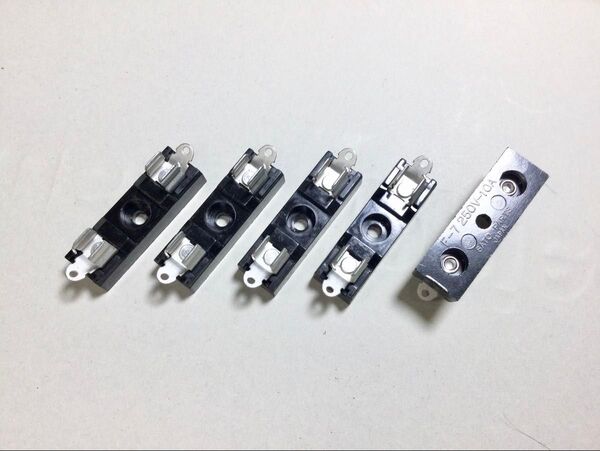 ヒューズホルダ 5個 30mm用 250V10A 機器内部取り付けタイプ SATOパーツ製