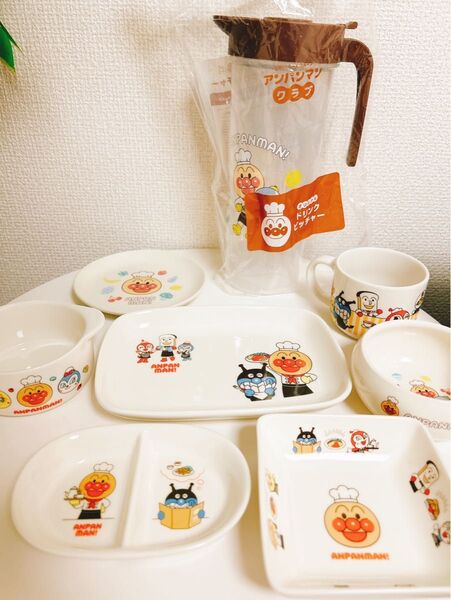 未使用 アンパンマン 食器 ポット 8点セット ガスト